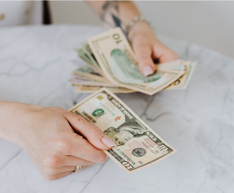 Nominálně domácnosti zbohatly, reálně zchudly