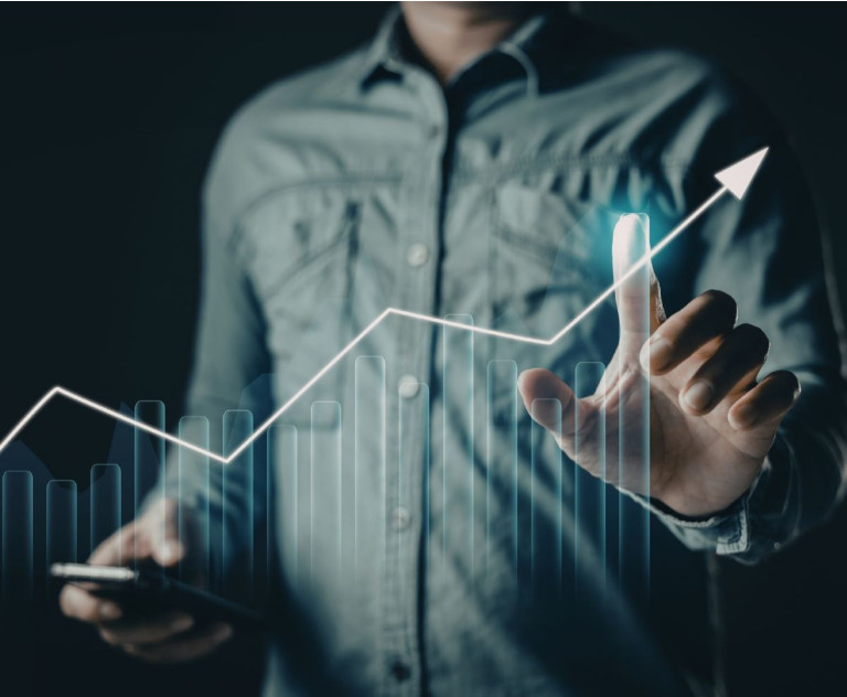 HDP vzrostlo loni o 2,5 %