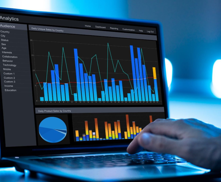 Datové integrace: jak propojit ERP, CRM, účetnictví a další systémy